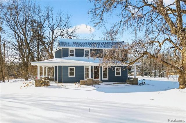 930 S Hadley Road, Ortonville, MI 48462