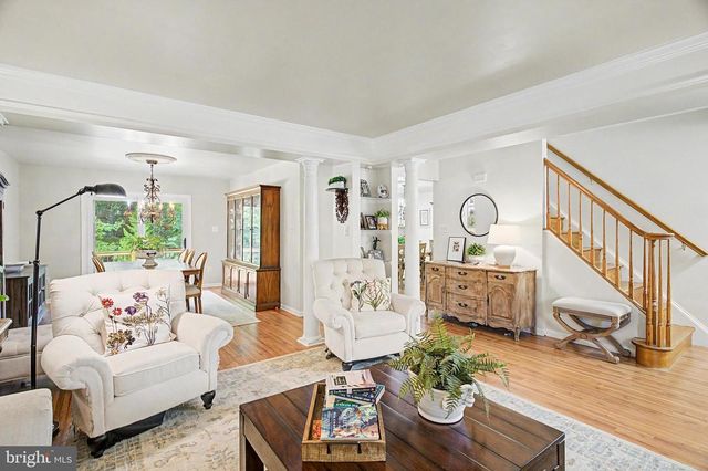 8 CAMBRIDGE CT, Little Egg Harbor Twp, NJ 08087
