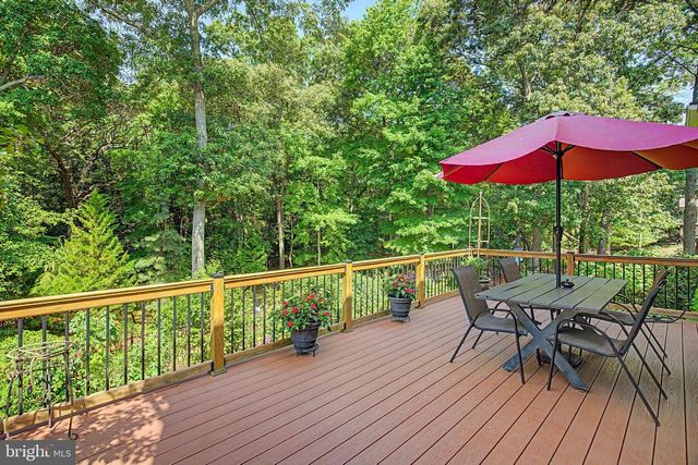 8 CAMBRIDGE CT, Little Egg Harbor Twp, NJ 08087
