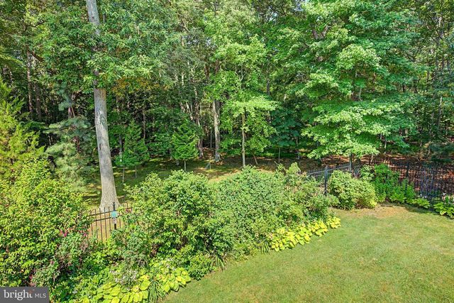 8 CAMBRIDGE CT, Little Egg Harbor Twp, NJ 08087
