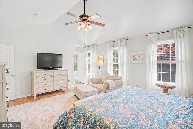 8 CAMBRIDGE CT, Little Egg Harbor Twp, NJ 08087