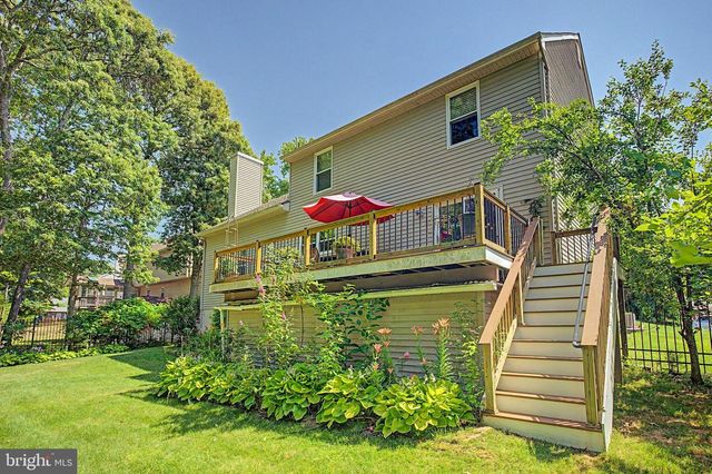8 CAMBRIDGE CT, Little Egg Harbor Twp, NJ 08087