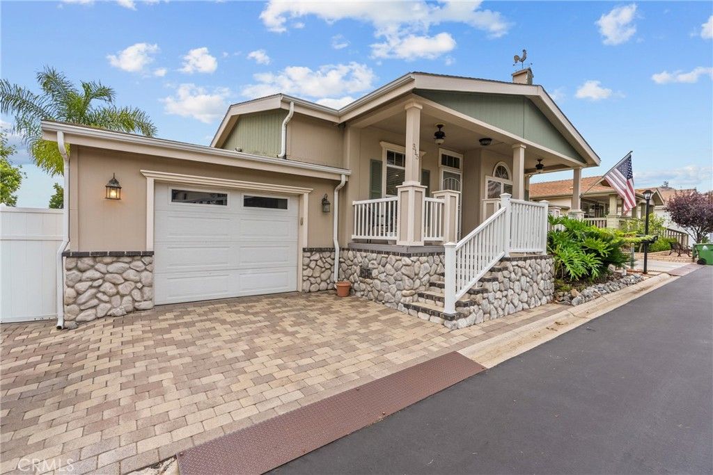 15455 Glenoaks Boulevard 315, Sylmar, CA 91342 — photo 3