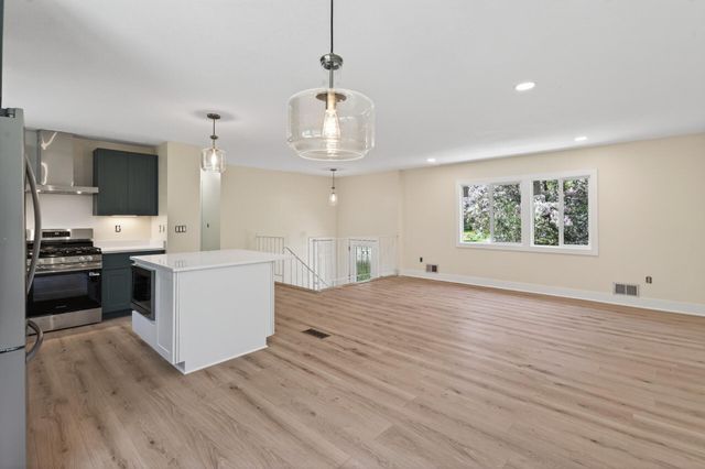 6474 Totem Trail, Circle Pines, MN 55014