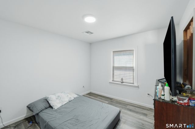 178 New Hanover Avenue, Meriden, CT 06451