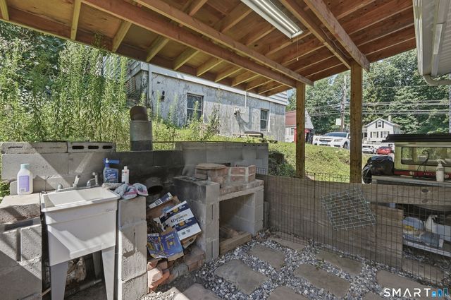 178 New Hanover Avenue, Meriden, CT 06451
