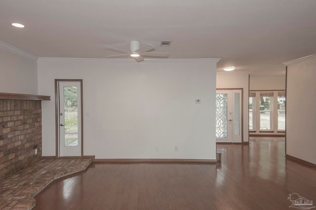 16298 North Shore Dr, Pensacola, FL 32507