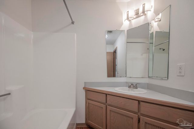 16298 North Shore Dr, Pensacola, FL 32507