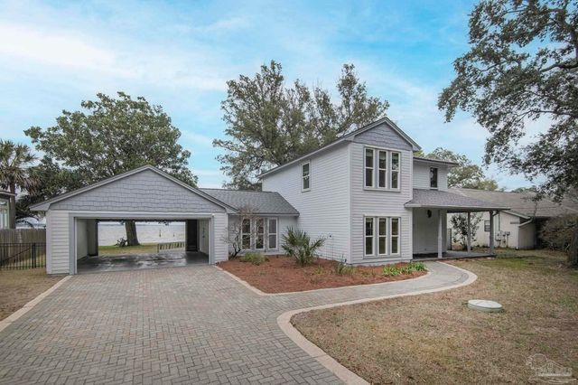 16298 North Shore Dr, Pensacola, FL 32507