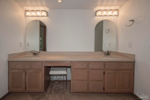 16298 North Shore Dr, Pensacola, FL 32507