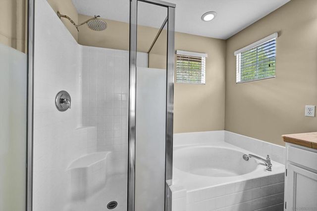 1645 Magnolia Cir., Vista, CA 92081