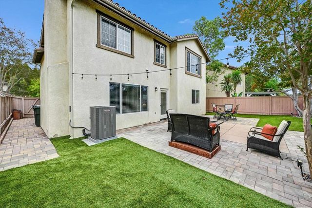 1645 Magnolia Cir., Vista, CA 92081