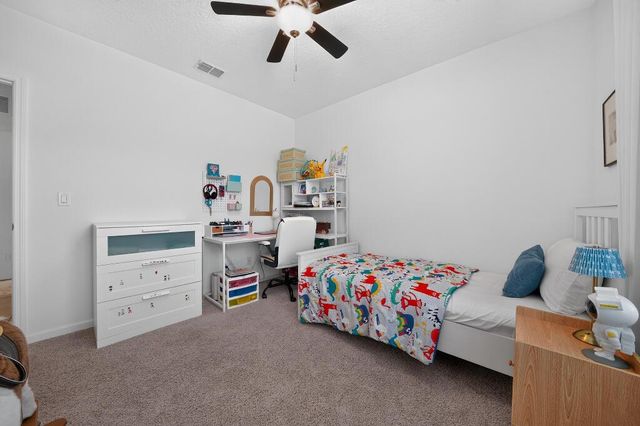 6282 NW Regent Street, Port St. Lucie, FL 34983