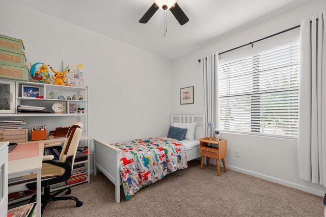 6282 NW Regent Street, Port St. Lucie, FL 34983