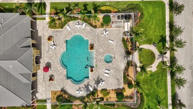 6282 NW Regent Street, Port St. Lucie, FL 34983