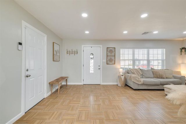 3216 NW 45th Street, Oklahoma City, OK 73112