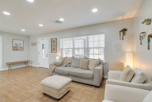 3216 NW 45th Street, Oklahoma City, OK 73112