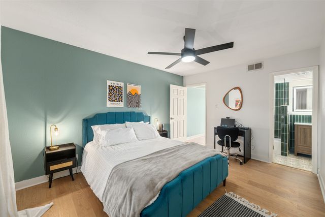 10215 Regal Oaks Drive A, Dallas, TX 75230