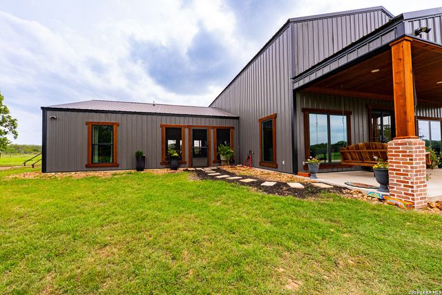 3350 FM 1104, Kingsbury, TX 78638