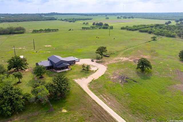 3350 FM 1104, Kingsbury, TX 78638
