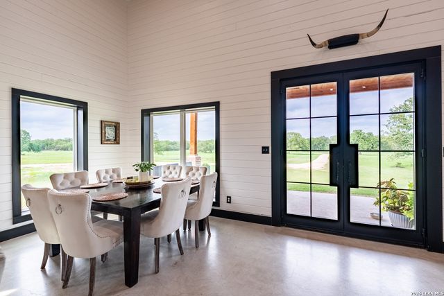 3350 FM 1104, Kingsbury, TX 78638