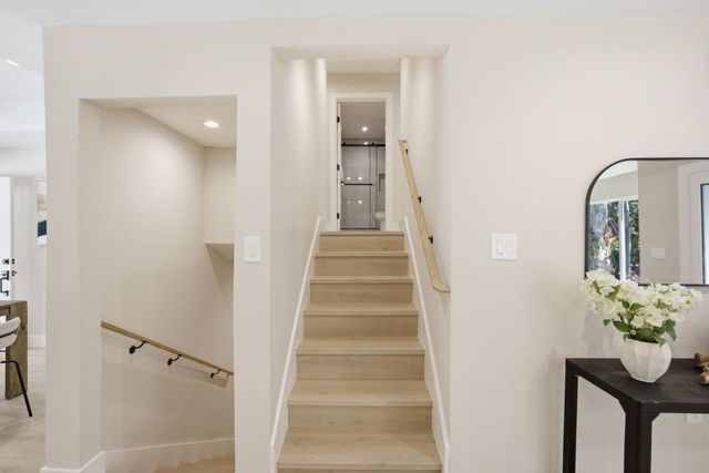 3659 Glenwood Avenue, Redwood City, CA 94062