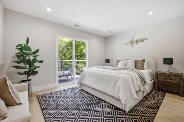 3659 Glenwood Avenue, Redwood City, CA 94062