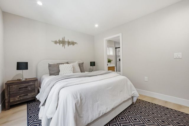 3659 Glenwood Avenue, Redwood City, CA 94062