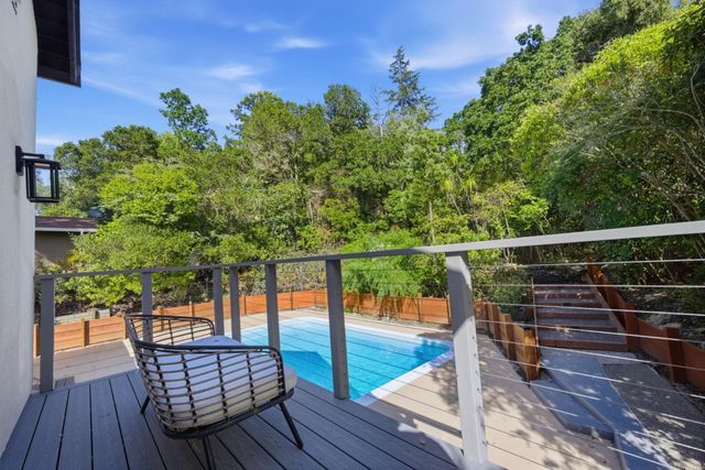 3659 Glenwood Avenue, Redwood City, CA 94062