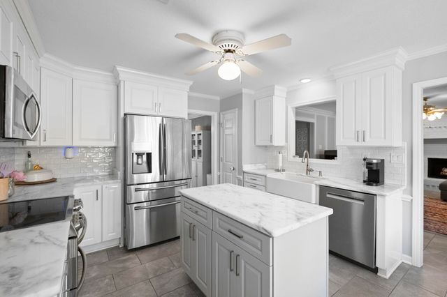 3353 N BEAVER RUN CV, Collierville, TN 38017