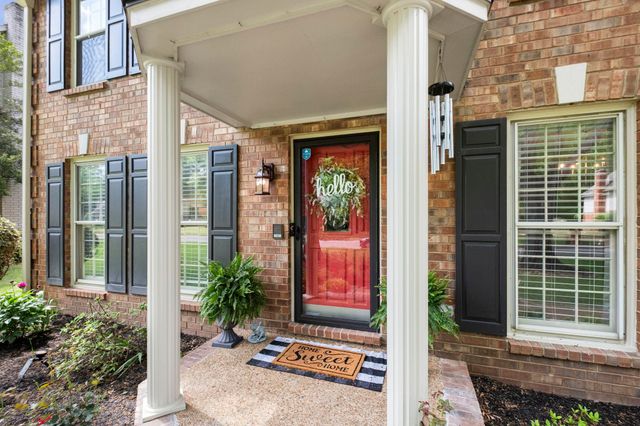3353 N BEAVER RUN CV, Collierville, TN 38017