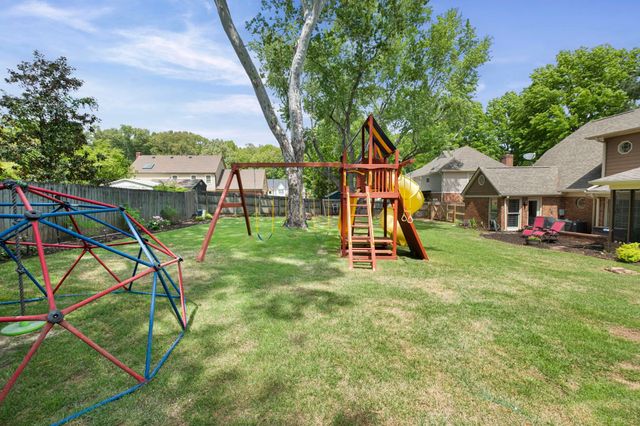 3353 N BEAVER RUN CV, Collierville, TN 38017