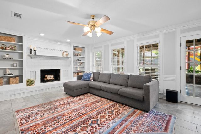 3353 N BEAVER RUN CV, Collierville, TN 38017