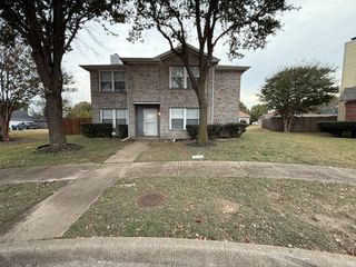 7938 Christian Court, Dallas, TX 75237