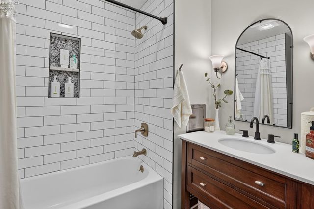 632 Beech, Oberlin, OH 44074