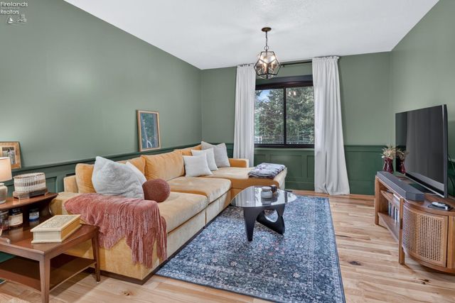 632 Beech, Oberlin, OH 44074