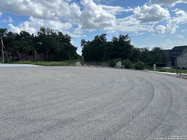 1728 CHARDONNAY, New Braunfels, TX 78132