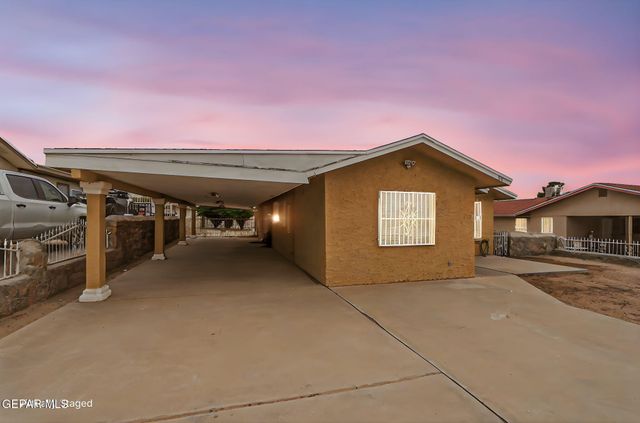 113 Green Desert Circle, El Paso, TX 79928