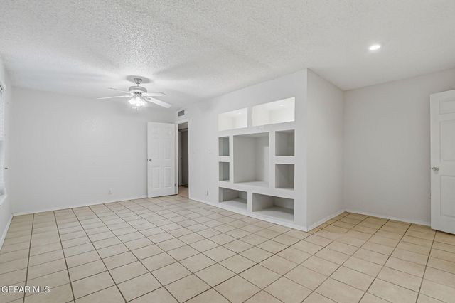 113 Green Desert Circle, El Paso, TX 79928