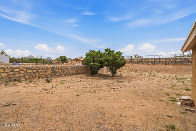 113 Green Desert Circle, El Paso, TX 79928