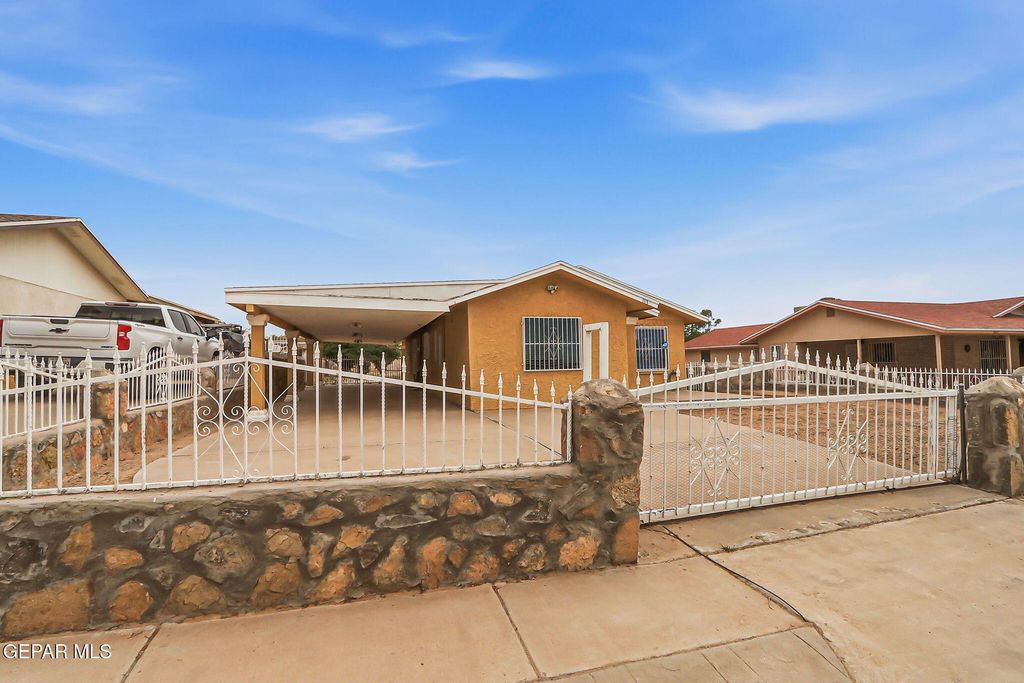 113 Green Desert Circle, El Paso, TX 79928