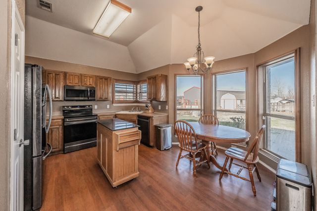 125 Lexington Circle, Haslet, TX 76052