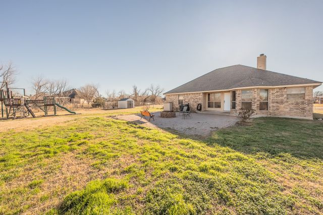 125 Lexington Circle, Haslet, TX 76052