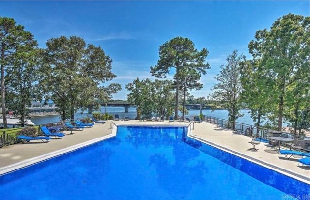 740 Weston Rd Apt 1004B, Hot Springs, AR 71913
