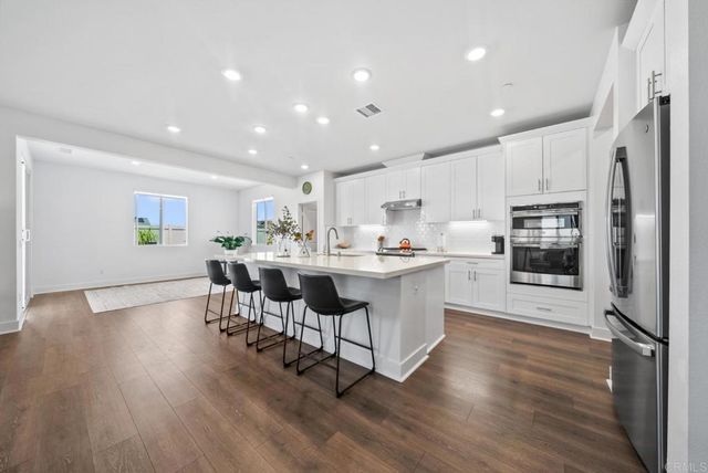 33024 Goldie Court, Winchester, CA 92596