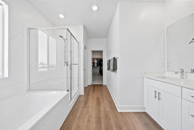 33024 Goldie Court, Winchester, CA 92596