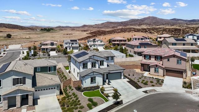 33024 Goldie Court, Winchester, CA 92596