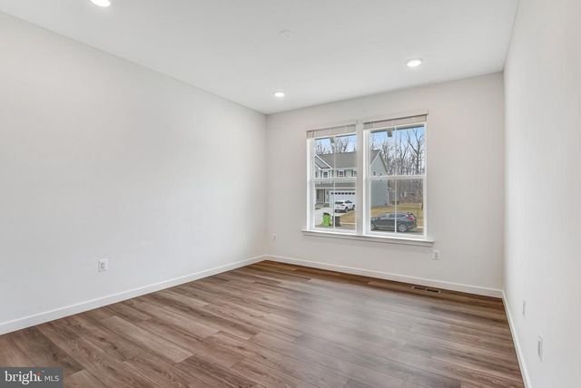 2071 SPRINGVALE DR, Bealeton, VA 22712