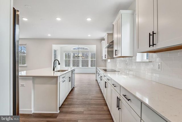 2071 SPRINGVALE DR, Bealeton, VA 22712