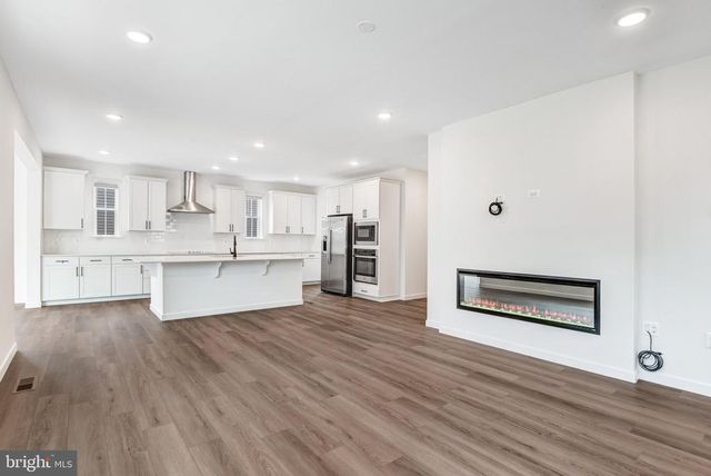 2071 SPRINGVALE DR, Bealeton, VA 22712